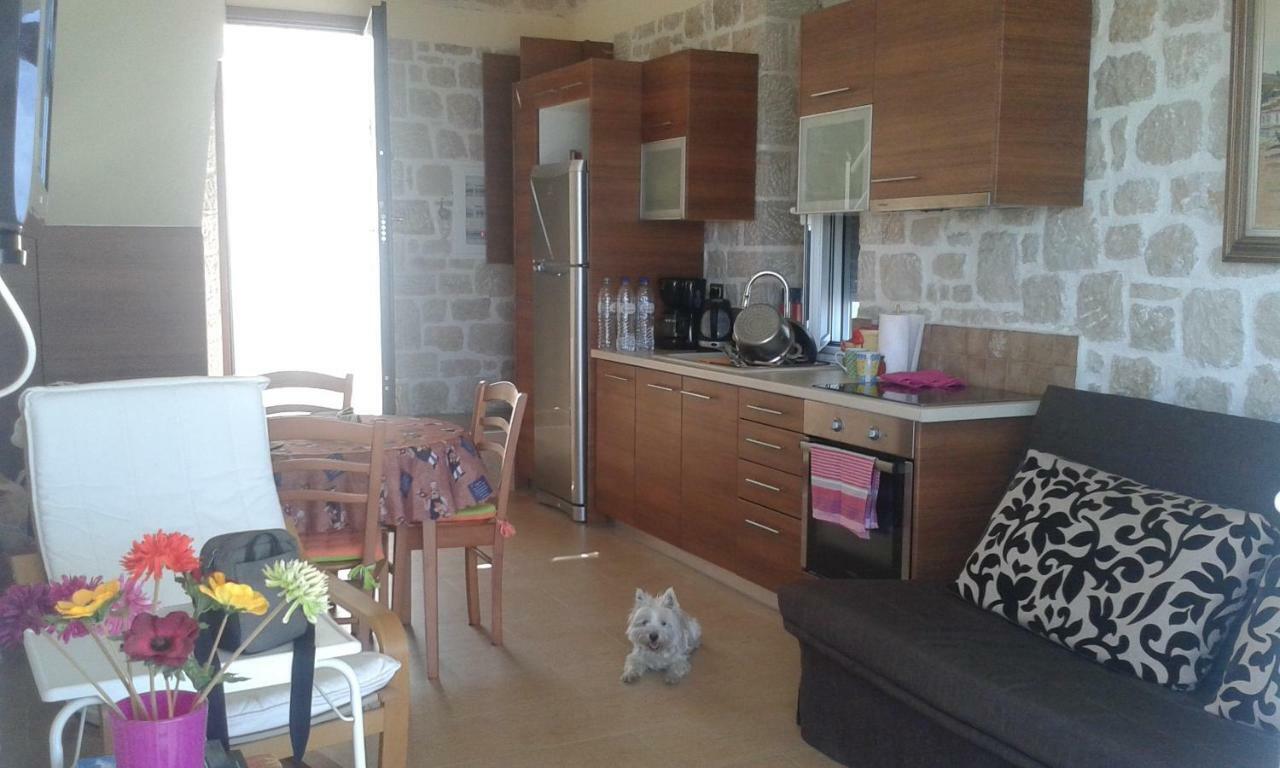 Stone House In Olive Grove Villa Tolo Exterior photo